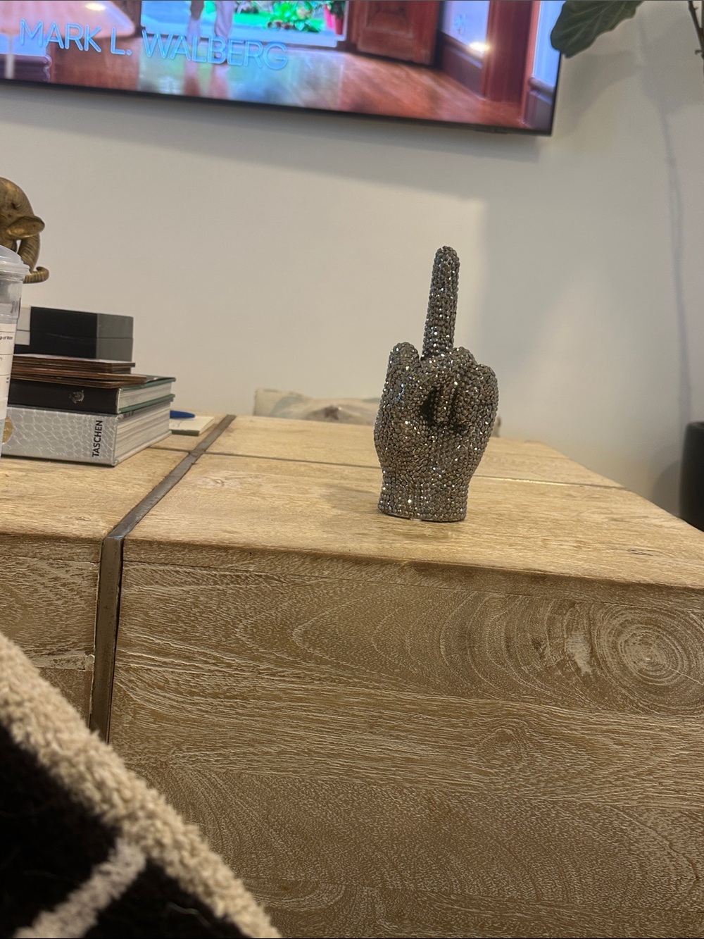 Graphite Rhinestone Middle Finger Tabletop - Picture 5 of 5